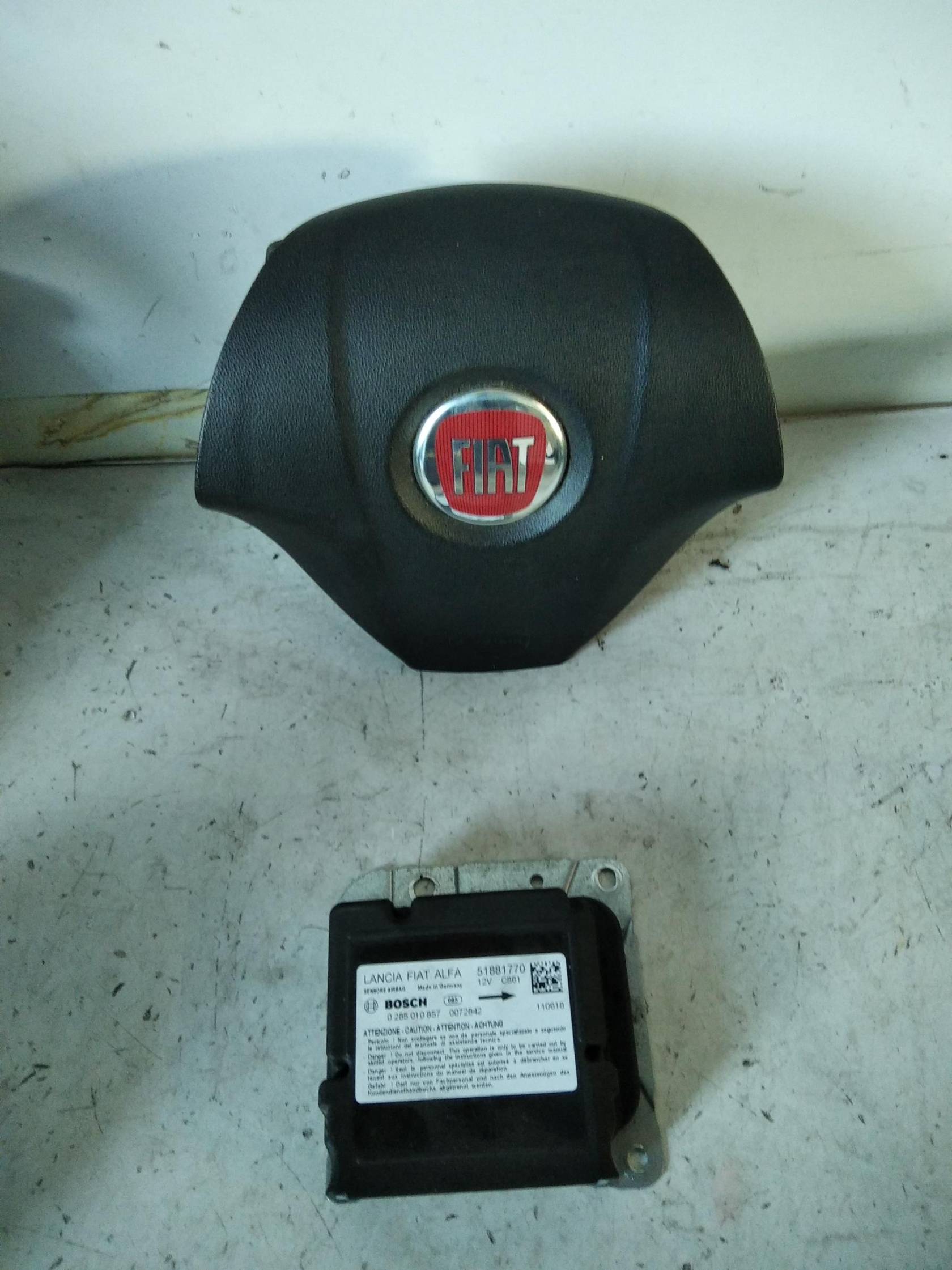 Dispositivo airbag lato guida